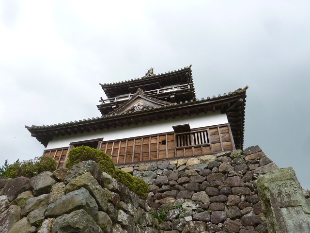 日本最古の木造天守閣　丸岡城